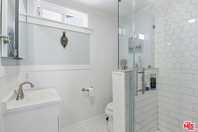 1459 W 47th Street, Los Angeles, CA 90062