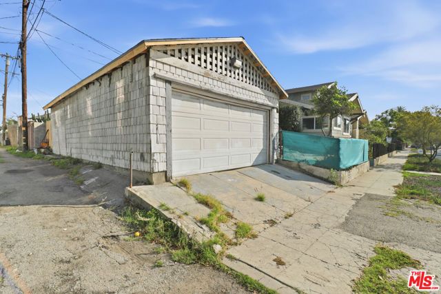 1459 W 47th Street, Los Angeles, CA 90062