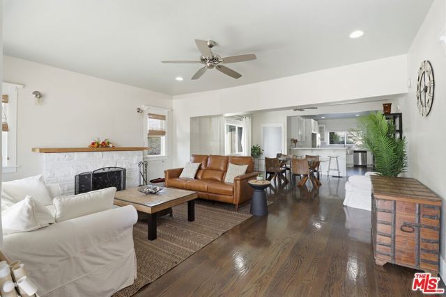 1459 W 47th Street, Los Angeles, CA 90062