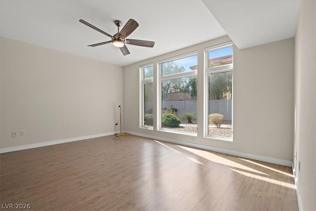 8925 West Flamingo Road 102, Las Vegas, NV 89147