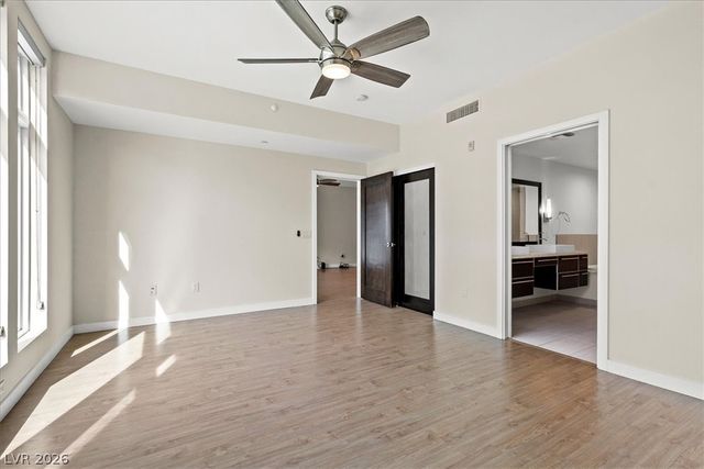 8925 West Flamingo Road 102, Las Vegas, NV 89147