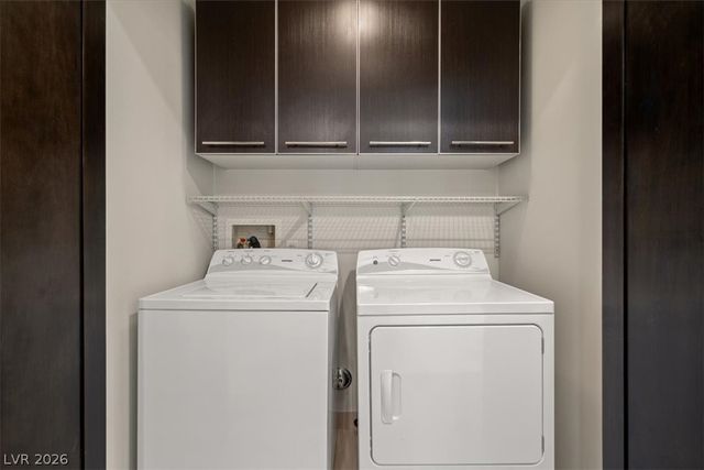 8925 West Flamingo Road 102, Las Vegas, NV 89147