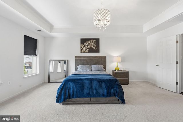 42167 CANARY GRASS SQ, Aldie, VA 20105