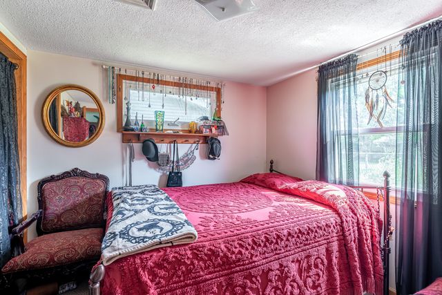 2317 9th Street, Silvis, IL 61282