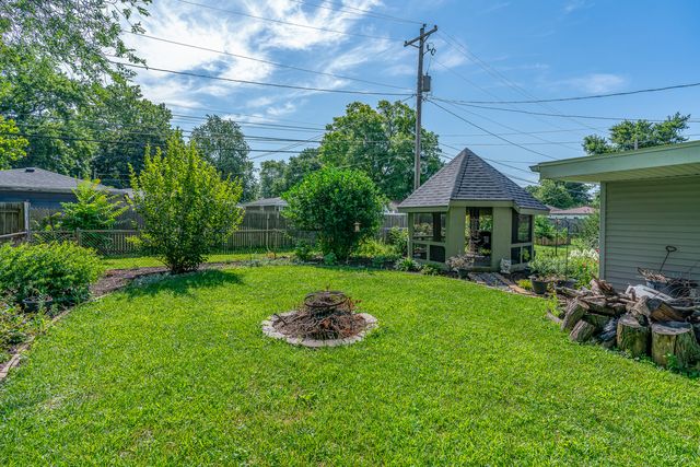 2317 9th Street, Silvis, IL 61282