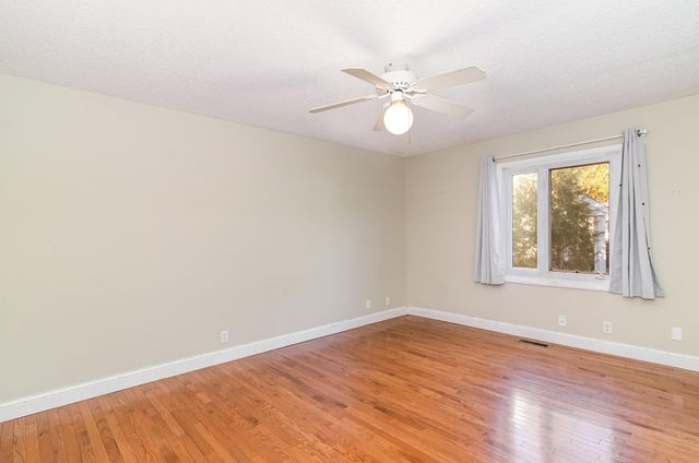 7500 Landau Drive, Bloomington, MN 55438