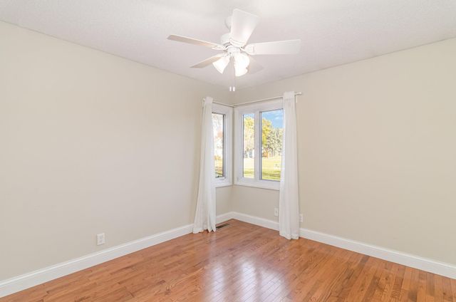 7500 Landau Drive, Bloomington, MN 55438