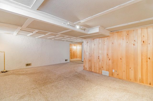 7500 Landau Drive, Bloomington, MN 55438