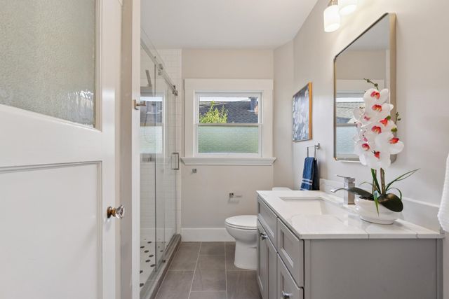 2457 Scenic Ave, Oakland, CA 94602