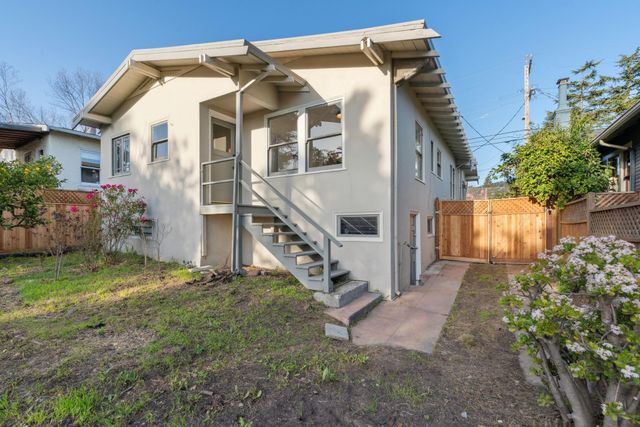 2457 Scenic Ave, Oakland, CA 94602