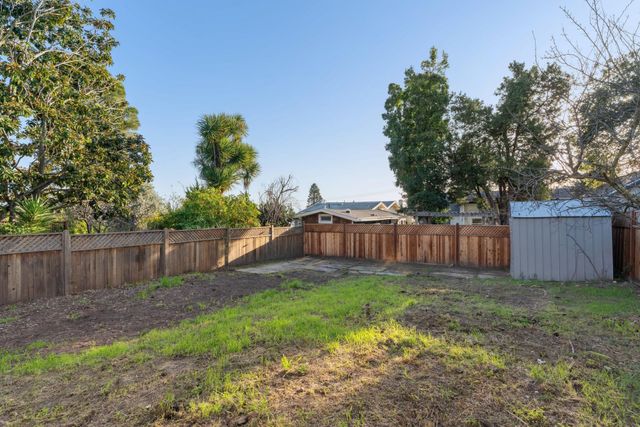 2457 Scenic Ave, Oakland, CA 94602
