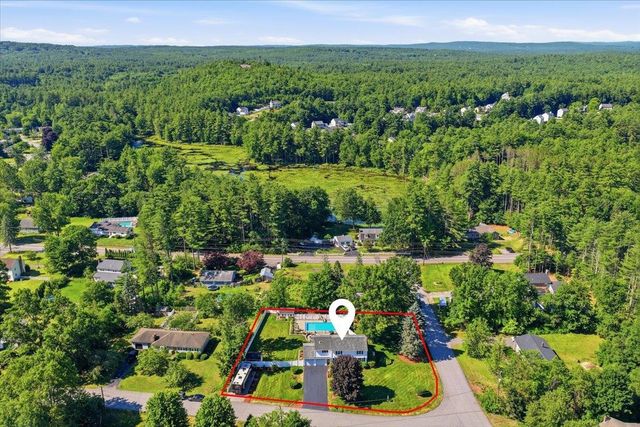 1 Valleyview Drive, Merrimack, NH 03054