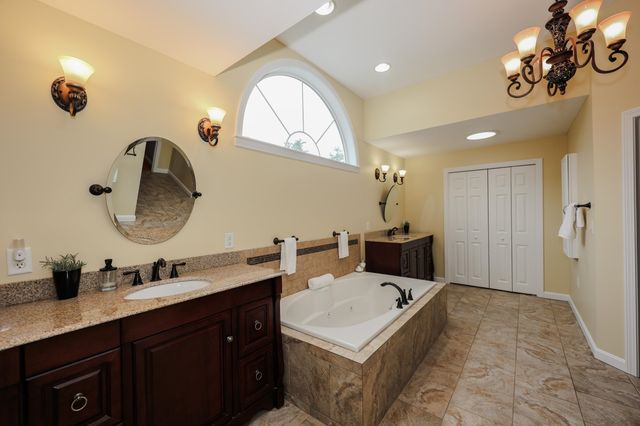 1 Valleyview Drive, Merrimack, NH 03054
