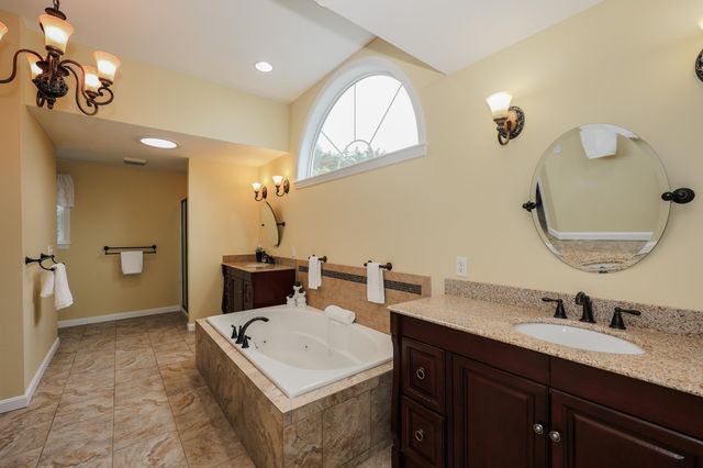 1 Valleyview Drive, Merrimack, NH 03054