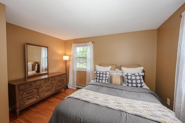 1 Valleyview Drive, Merrimack, NH 03054