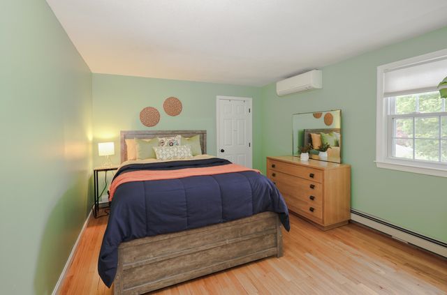 1 Valleyview Drive, Merrimack, NH 03054