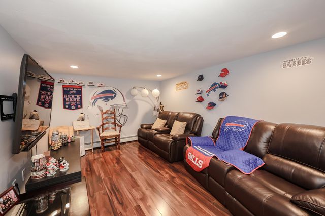 1 Valleyview Drive, Merrimack, NH 03054
