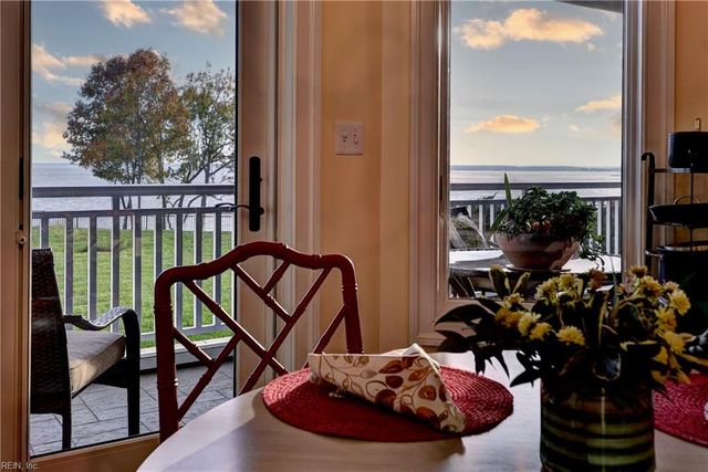 501 River Bluffs, Williamsburg, VA 23185