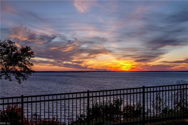 501 River Bluffs, Williamsburg, VA 23185