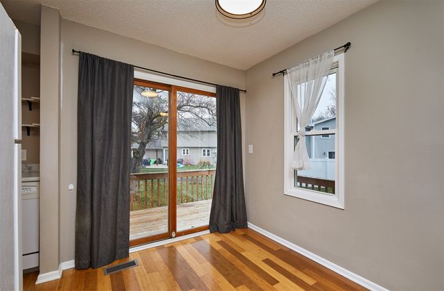 823 NW Greenwood Street 36, Ankeny, IA 50023