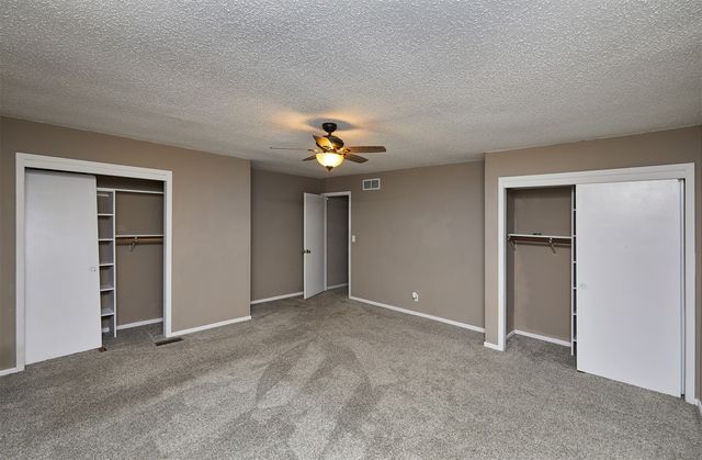 823 NW Greenwood Street 36, Ankeny, IA 50023