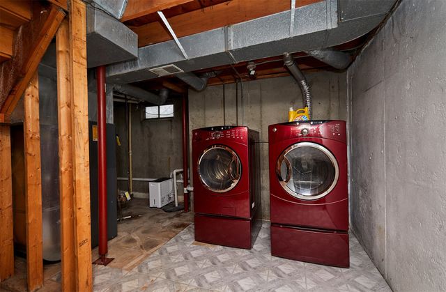 823 NW Greenwood Street 36, Ankeny, IA 50023