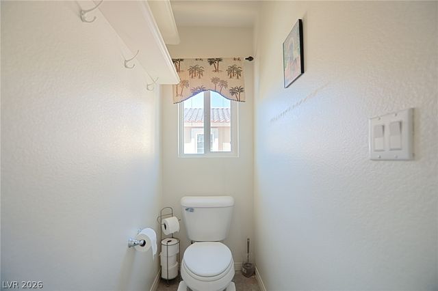 6430 West Camero Avenue, Las Vegas, NV 89139