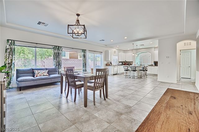 6430 West Camero Avenue, Las Vegas, NV 89139