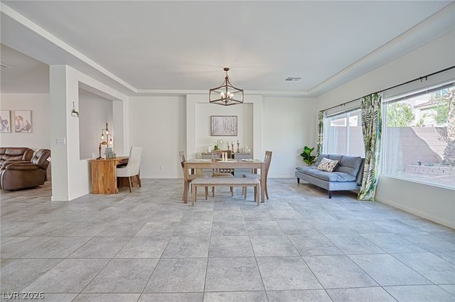 6430 West Camero Avenue, Las Vegas, NV 89139