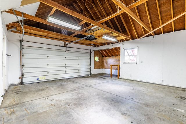 531 Brixton Trail, Webster, NY 14580