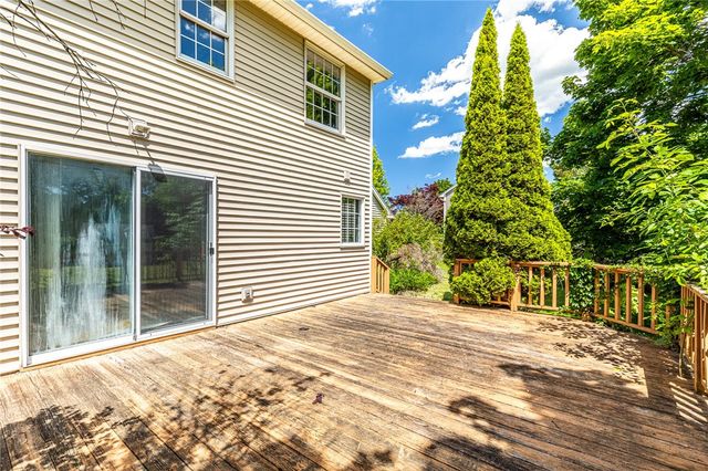 531 Brixton Trail, Webster, NY 14580
