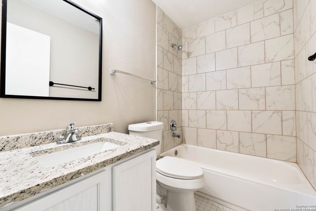 10112 Sunset, San Antonio, TX 78245