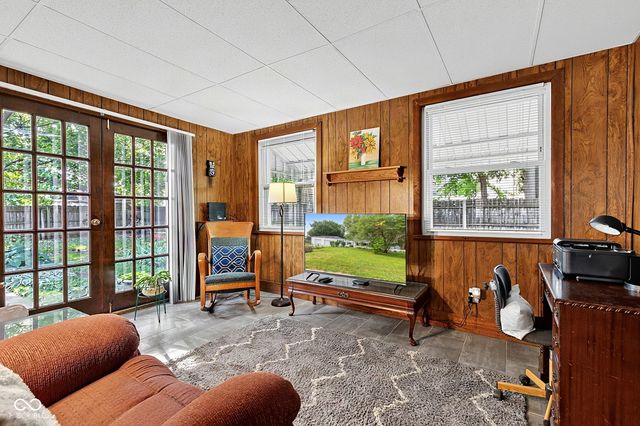 121 W Camp Street, Lebanon, IN 46052