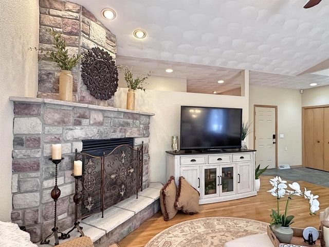 2426 N Sumac Drive, Janesville, WI 53545