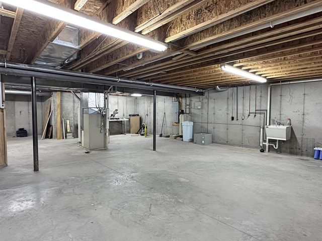 2426 N Sumac Drive, Janesville, WI 53545