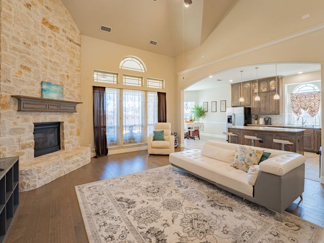 2630 Flatbush Avenue, Midlothian, TX 76065