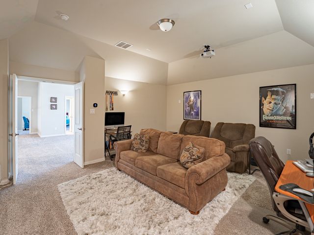 2630 Flatbush Avenue, Midlothian, TX 76065