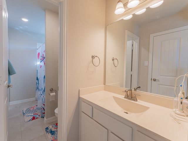 2630 Flatbush Avenue, Midlothian, TX 76065