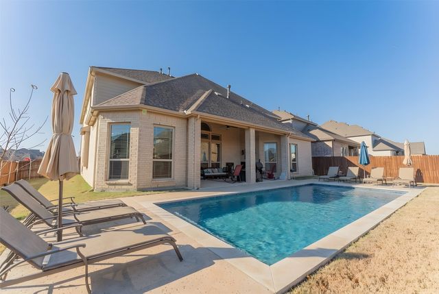 2630 Flatbush Avenue, Midlothian, TX 76065