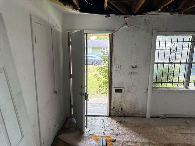 3121 Nita Street, Houston, TX 77051