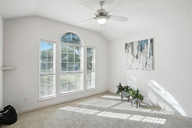 1108 Meadowbrook Dr, Portland, TX 78374