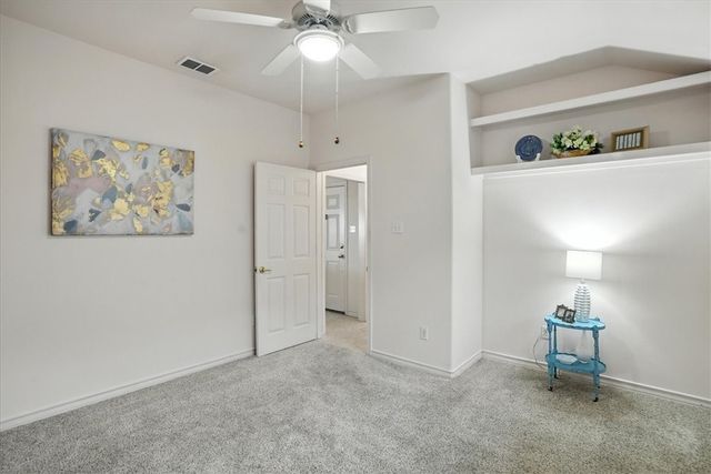 1108 Meadowbrook Dr, Portland, TX 78374