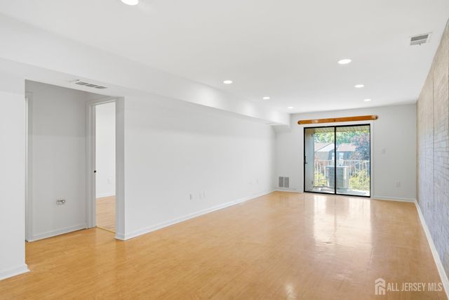1719 Raspberry Court, Edison, NJ 08817