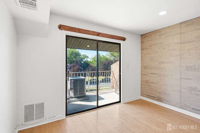 1719 Raspberry Court, Edison, NJ 08817
