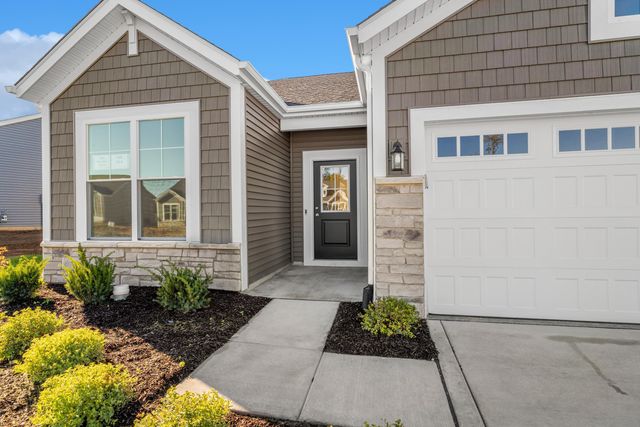 4063 Reflection Place, Valparaiso, IN 46385