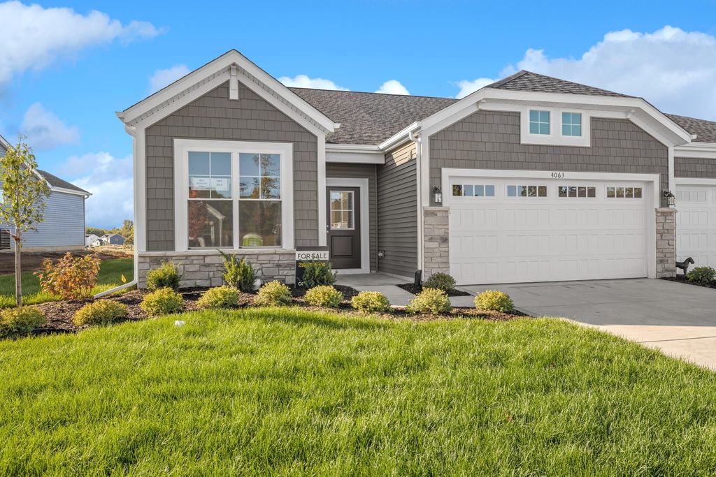 4063 Reflection Place, Valparaiso, IN 46385