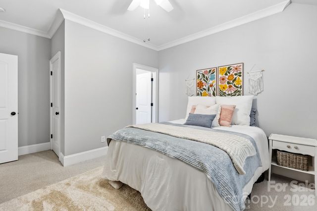 16601 Doves Canyon Lane, Charlotte, NC 28278