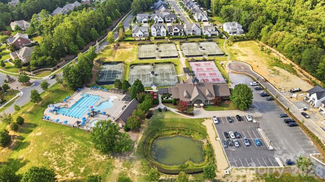 16601 Doves Canyon Lane, Charlotte, NC 28278