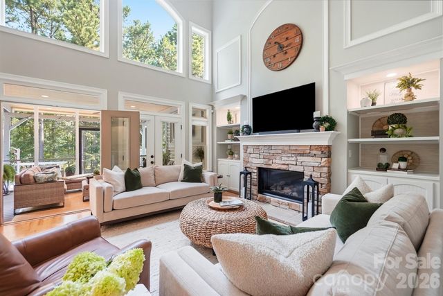 16601 Doves Canyon Lane, Charlotte, NC 28278