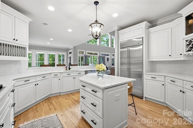 16601 Doves Canyon Lane, Charlotte, NC 28278